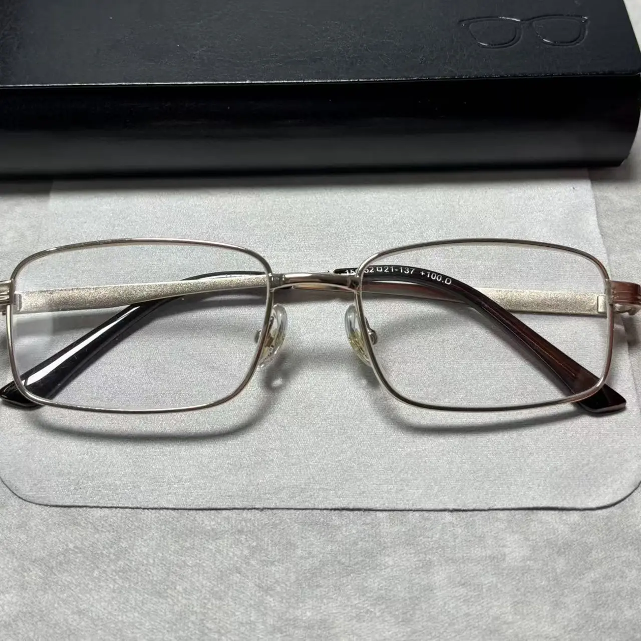 时尚全框镜高清水晶镜片金属框中老年护目眼镜