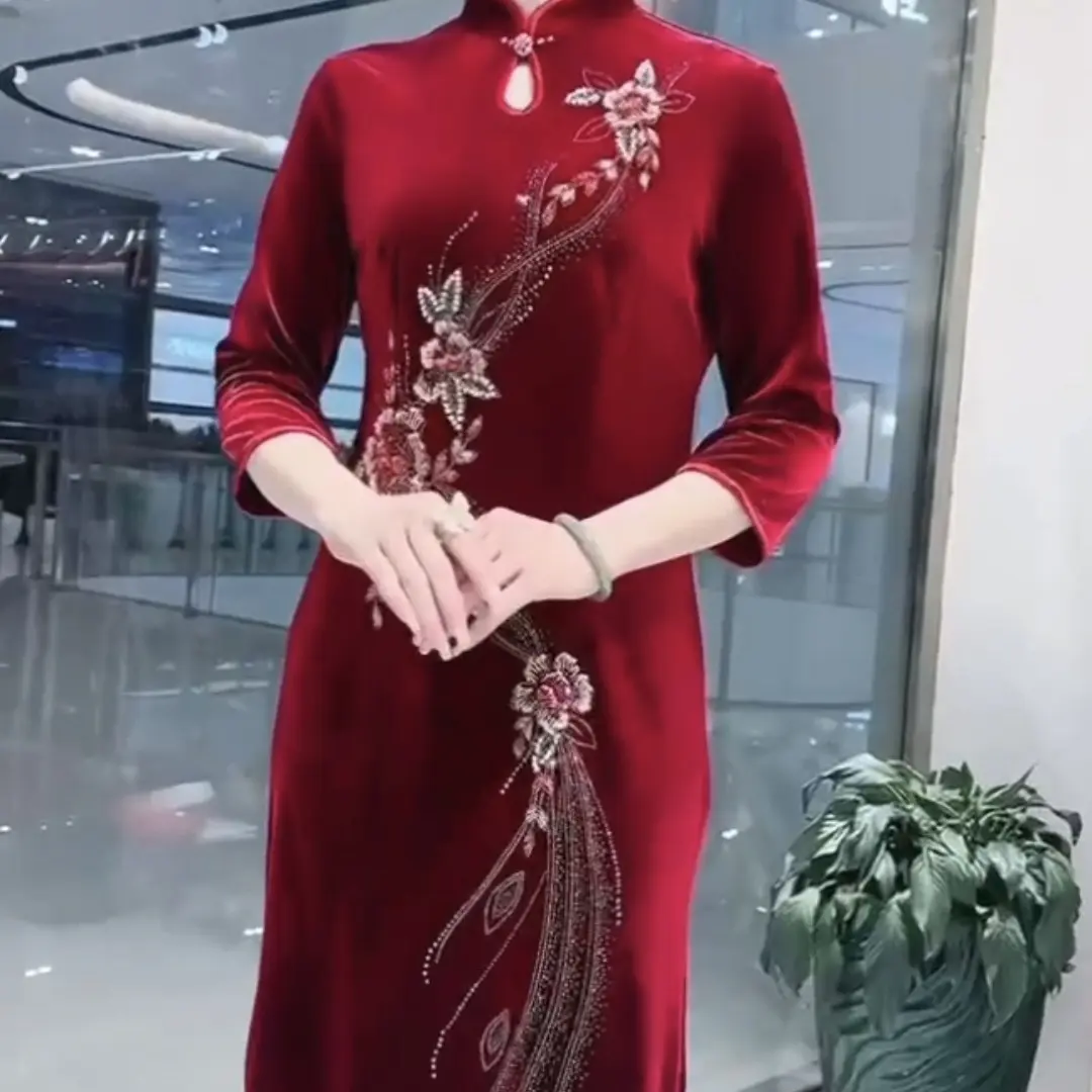 高端秋冬喜婆婆妈妈通用丝绒立领婚宴连衣裙礼服