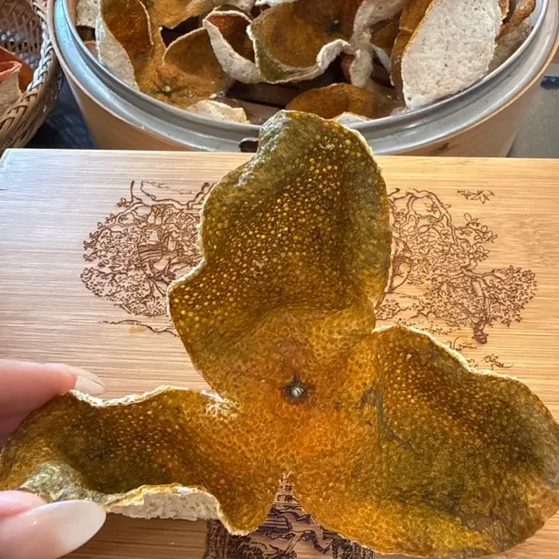 正宗新会陈皮  七堡核心产区  2025年二红皮圈枝