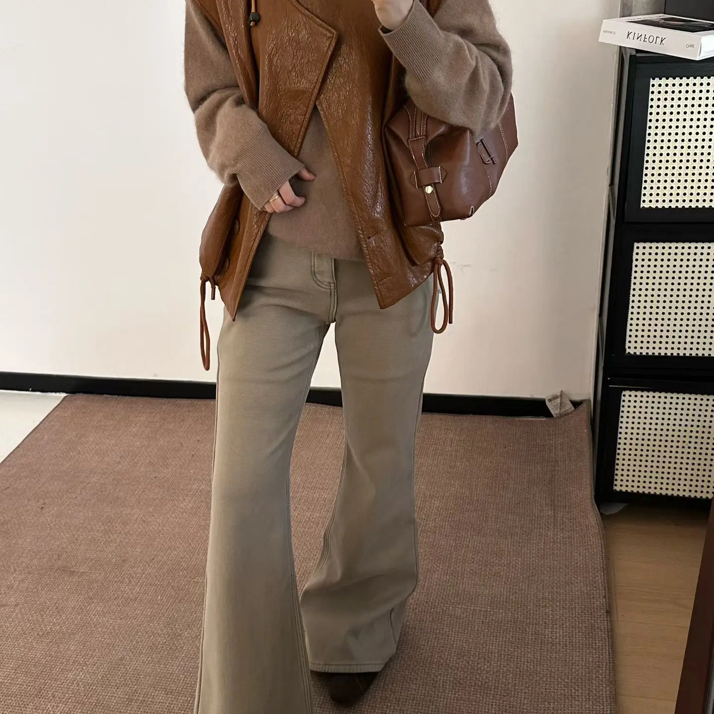 加绒牛仔裤女秋冬复古显瘦阔腿裤微喇裤高腰宽松垂感百搭