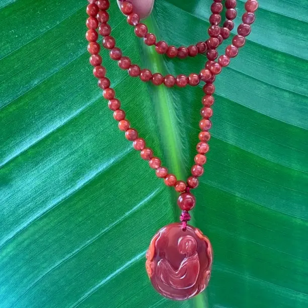 精品川料南红吊坠