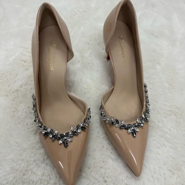 水钻侧空气质百搭女士尖头细跟高跟鞋