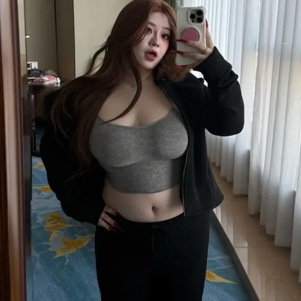 「有容乃大」甜崽颖宝微胖mm大码外扩胸垫加厚吊带背心美背紧身短款