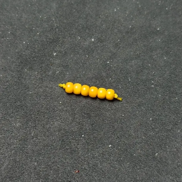 5mm蜜蜡老型六颗（多样性发货）