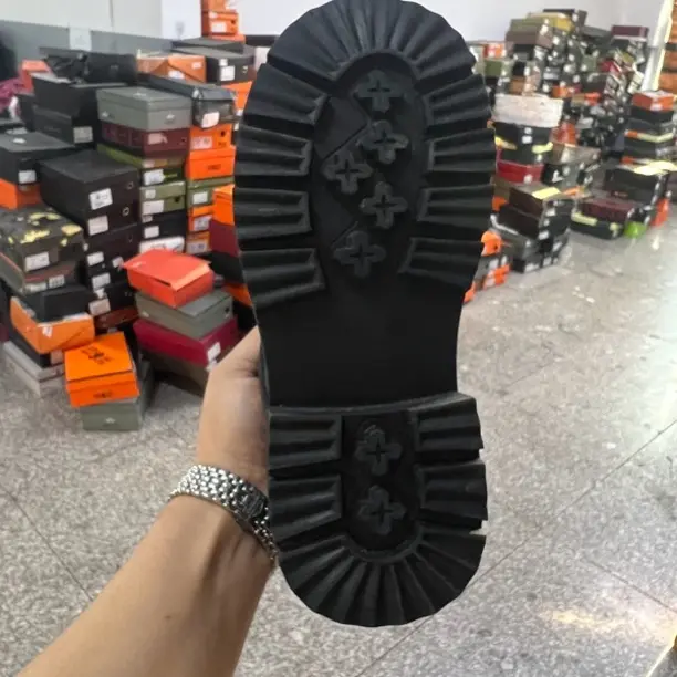 160圆头商务休闲皮鞋m2512