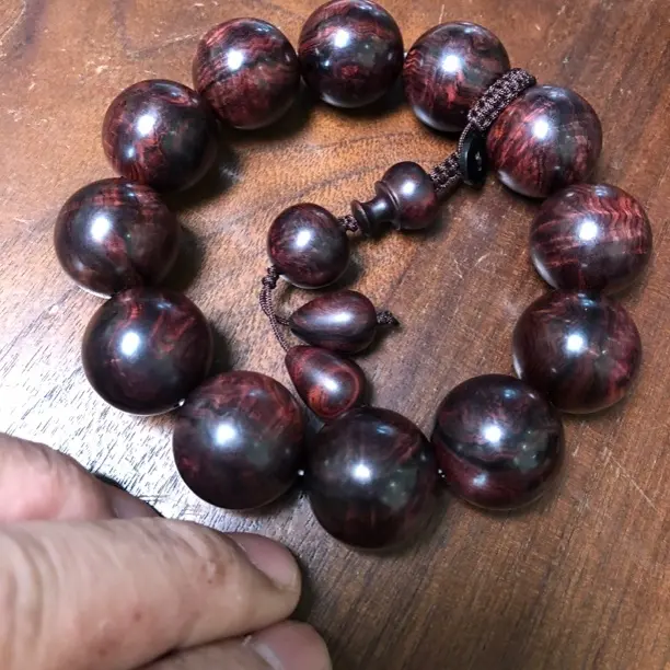 海南黄花梨2.0规格水波纹手串