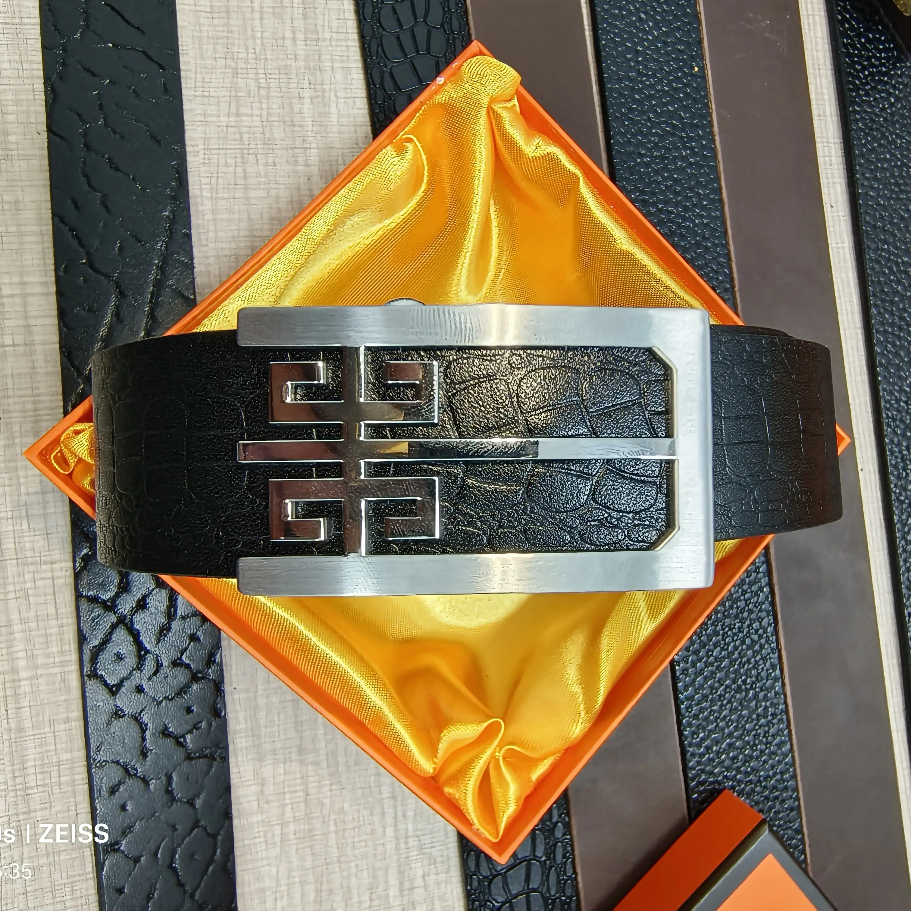 新款男士无牙自动扣真皮腰带商务休闲百搭高档时尚个性