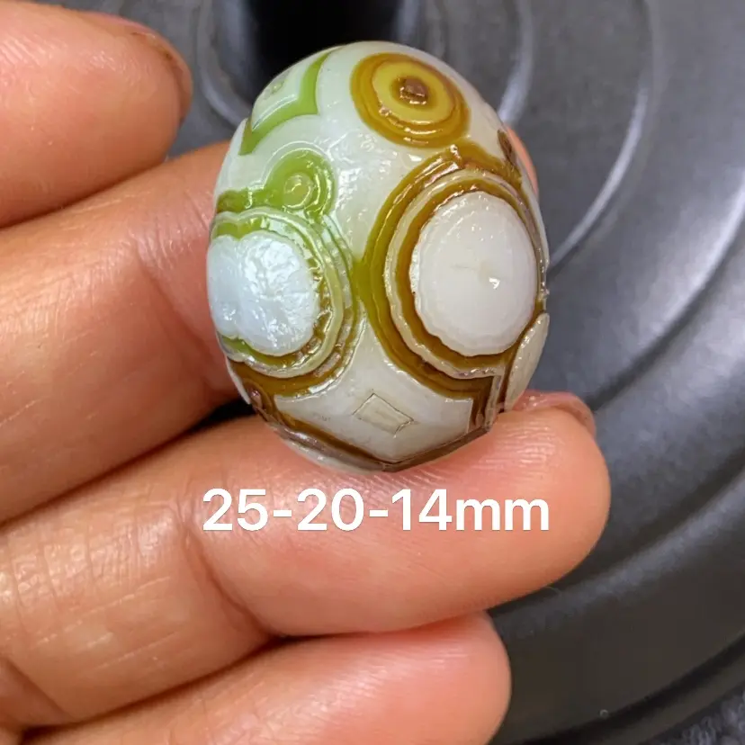 单眼俏色高浮雕纹理花眼玛瑙阿拉善眼睛石奇石饰品