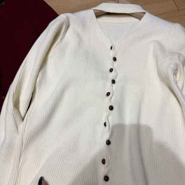 【MIDUO米多】（挂脖纽扣针织）女士秋冬针织打底