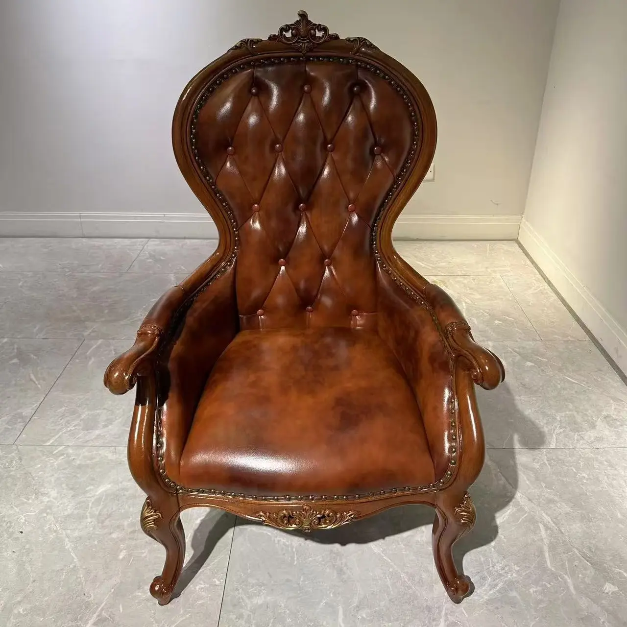 轻奢外贸单样板美式庄园复古雕花真皮老虎椅休闲椅沙发椅