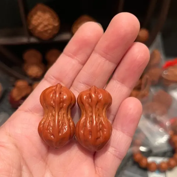 野生小核桃花生，机刷打底直播间同价随机发