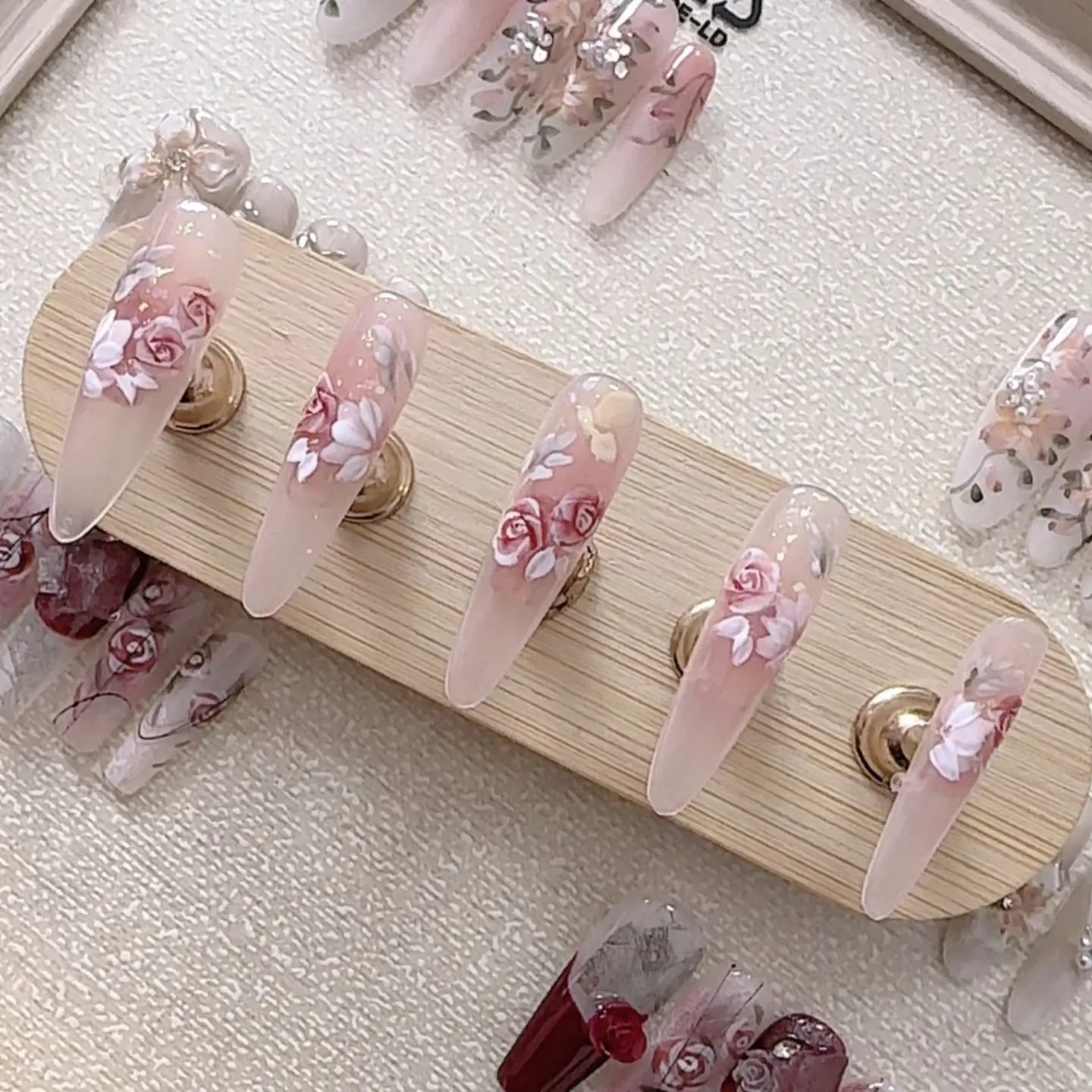水彩穿戴甲纯手工手绘玫瑰款显白可拆卸手工穿戴美甲贴片