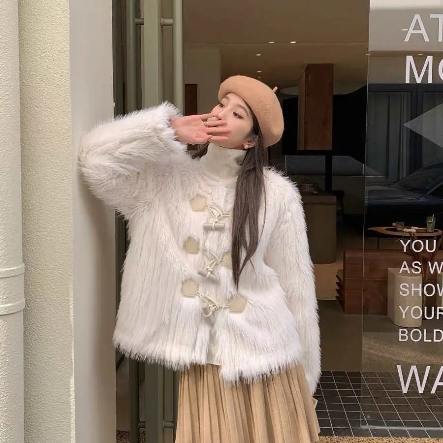 气质显瘦皮毛一体千金风气质高级感羊羔绒外套 法式