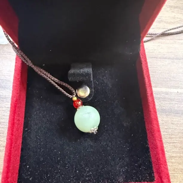 精雕男女同款玉石转运珠