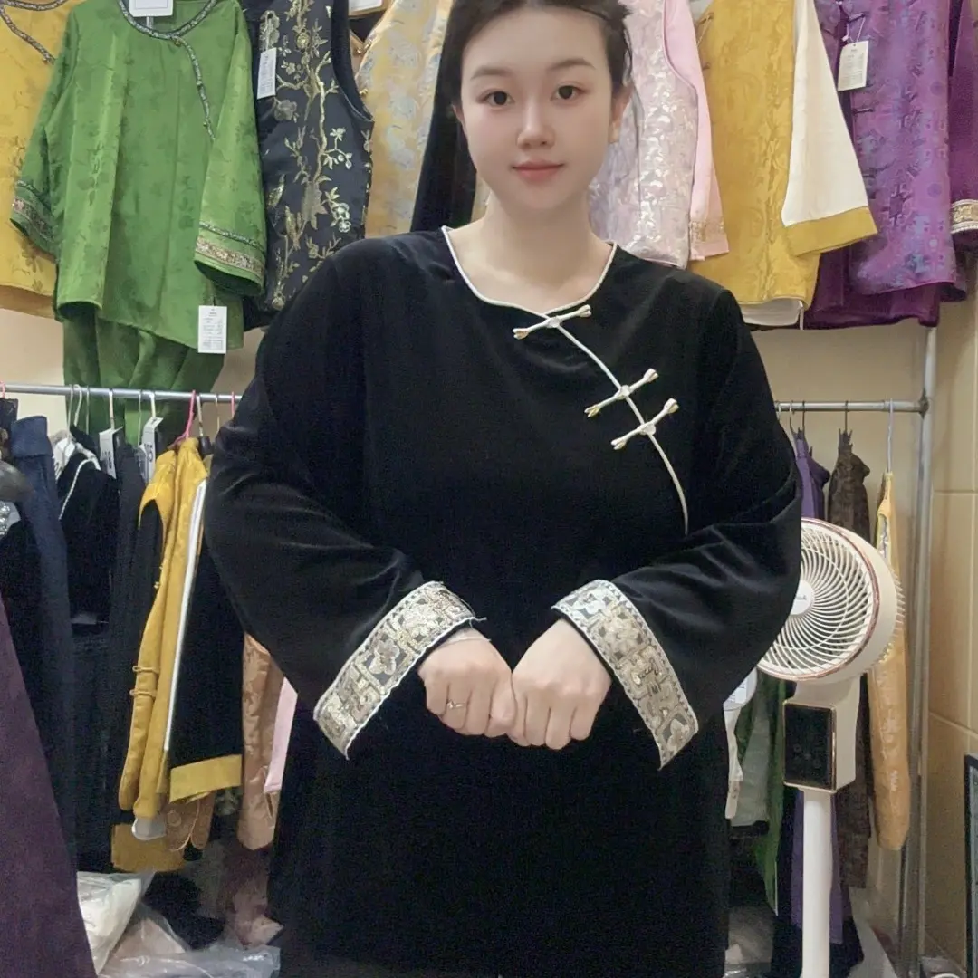 中国风丝绒大码斜襟女士上衣显瘦百搭复古时尚