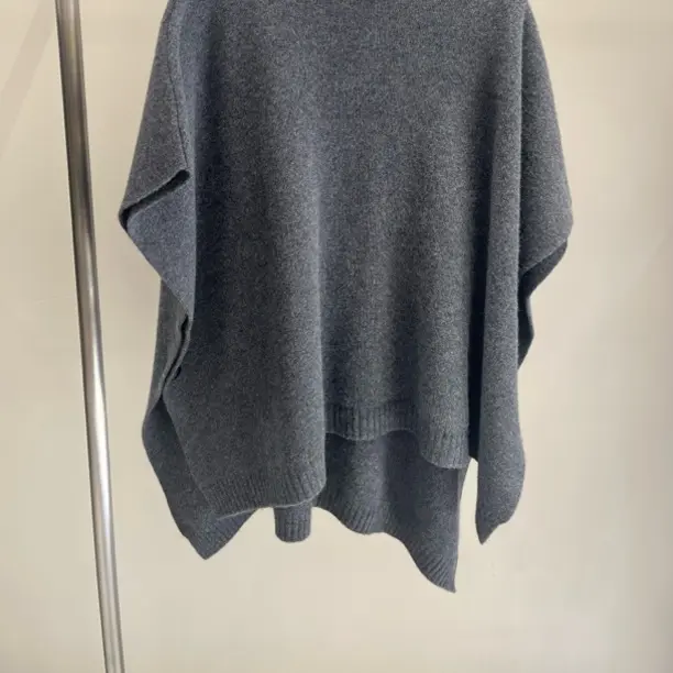 山羊绒半高领不对称无袖马甲披肩针织衫叠穿外套上衣秋冬款