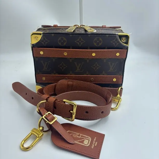 99新 LouisVuitton/路易威登 二手.nba联名款限定盒子包cl