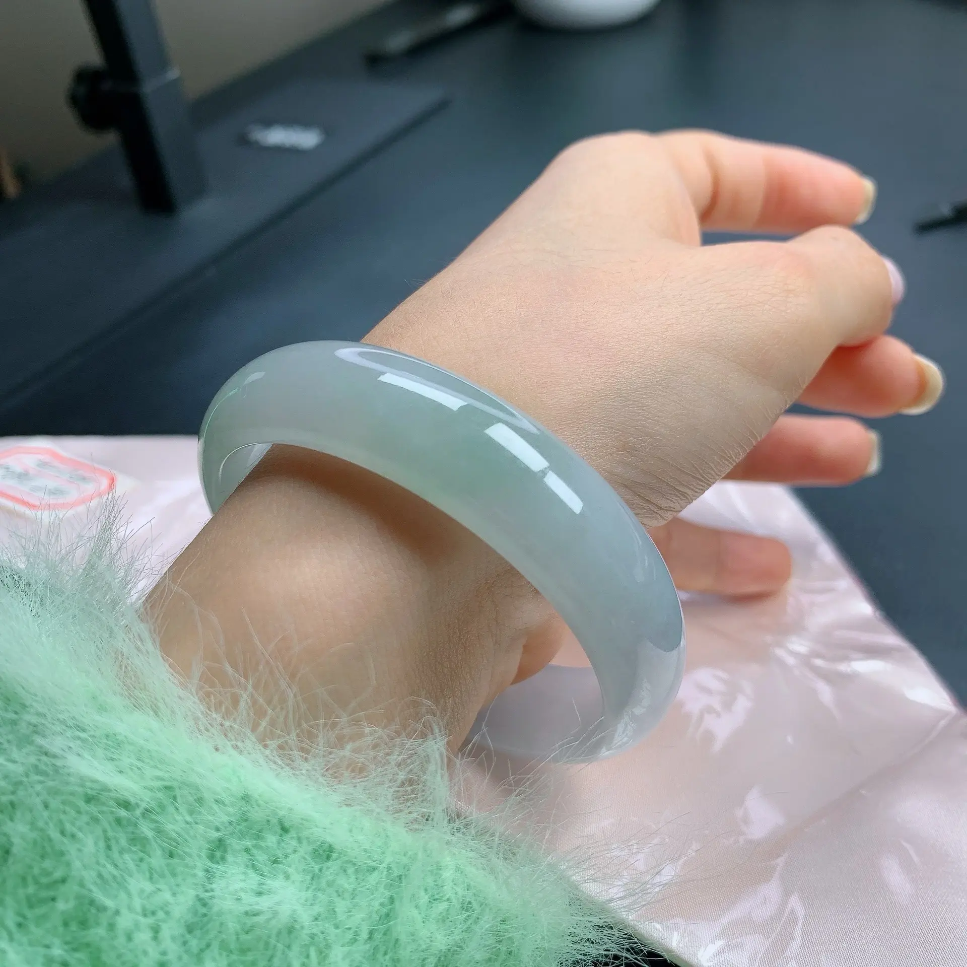 缅甸天然a货翡翠55圈口冰胶润底宽版轮胎手镯