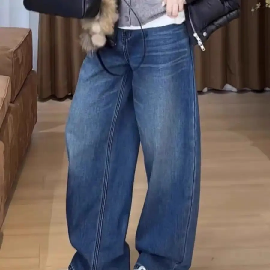 秋冬显瘦阔腿直筒牛仔裤