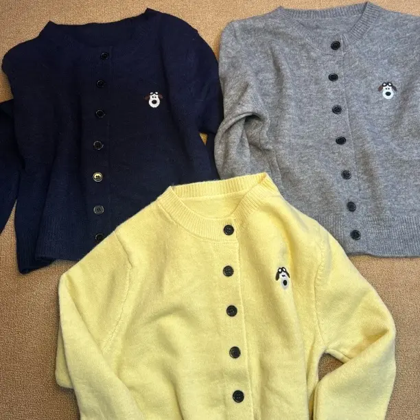 小狗百搭显瘦毛衣