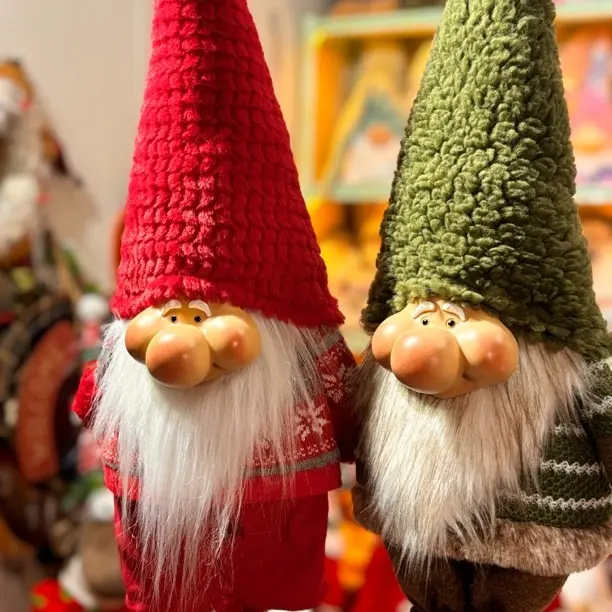 室内装饰微脏微瑕