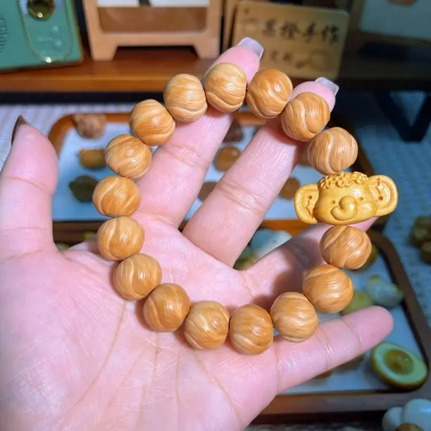 全品聚宝盆卷卷酥小象猴头核桃文玩手串