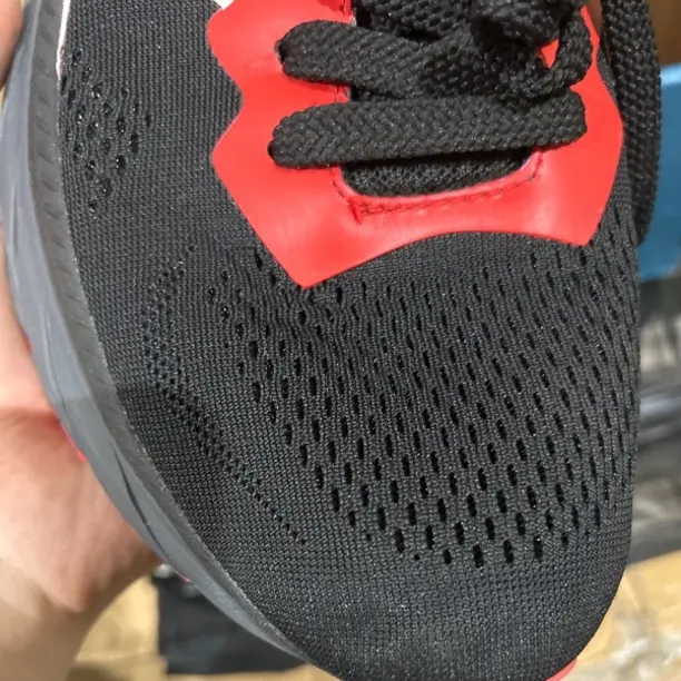 1279时尚休闲运动鞋（偏小一码）（微脏介意勿拍）