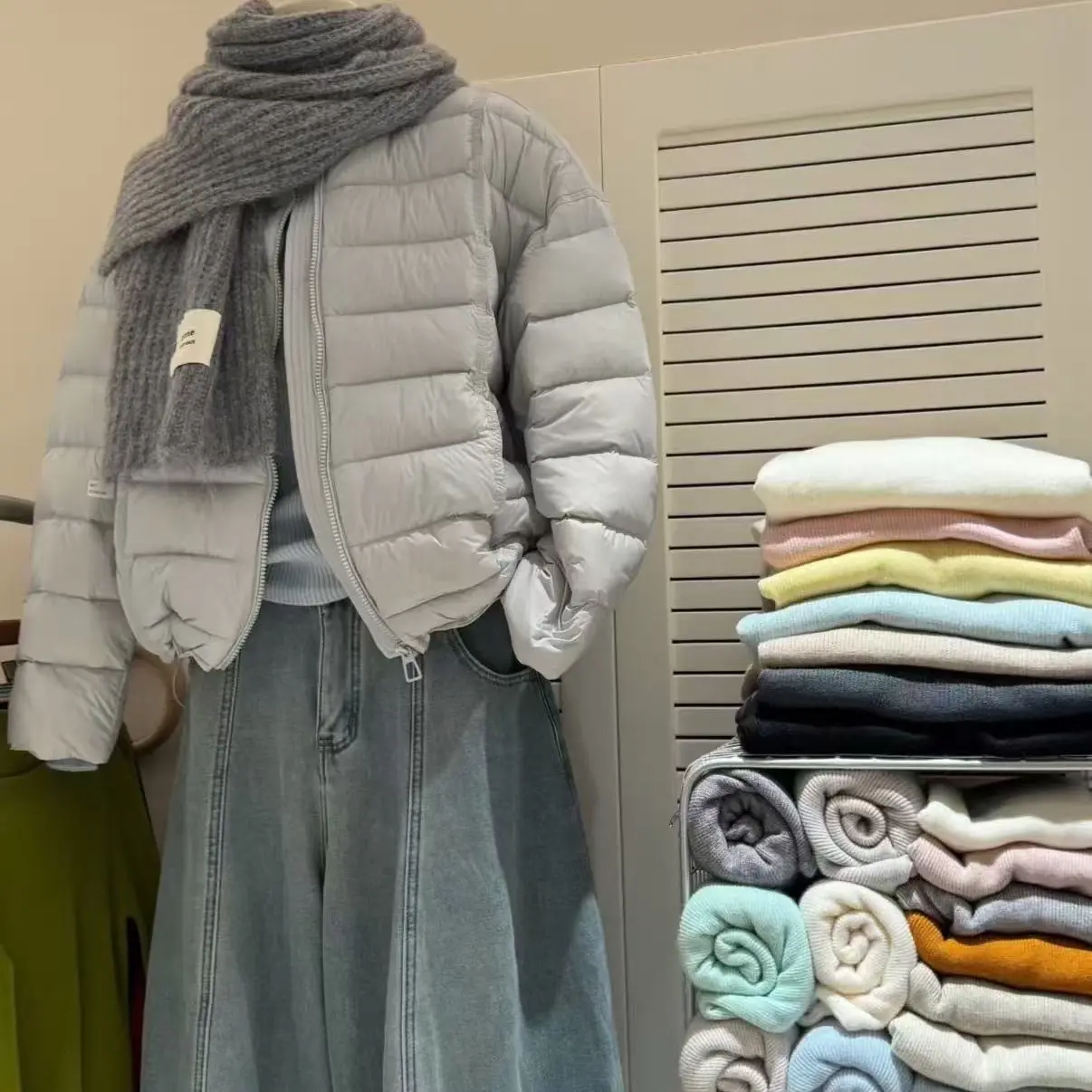 （扣号链接）女款短款圆领轻薄宽松冬季新款