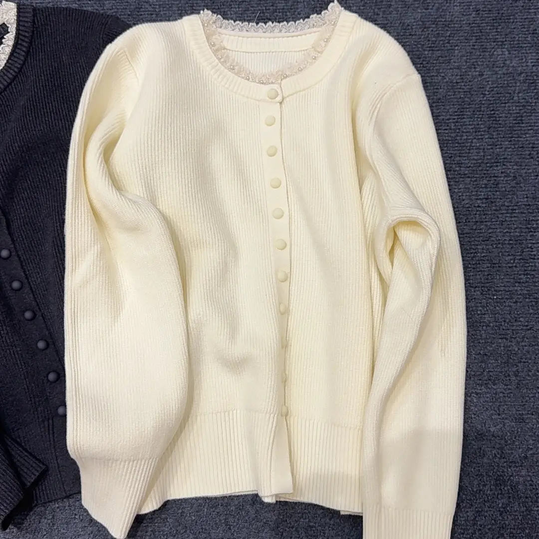 红衣俏家韩系蕾丝花边慵懒风显瘦百搭针织开衫秋冬新款