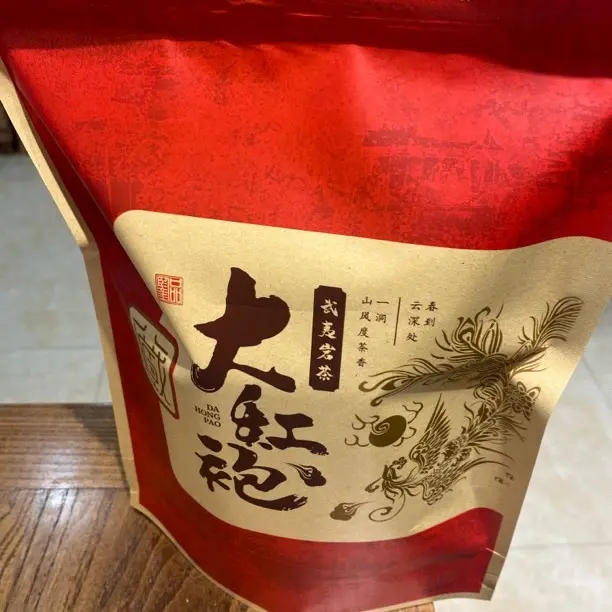 （肉桂）武夷山岩茶，桂皮香，果香。