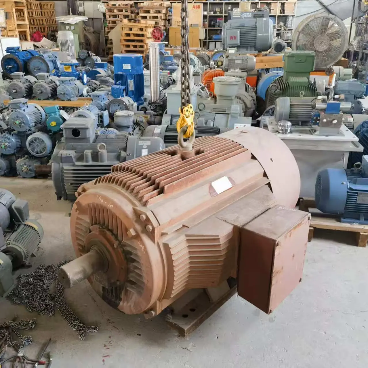 160千瓦10极电机，591转，未使用过的铜线原装产品，1804公斤