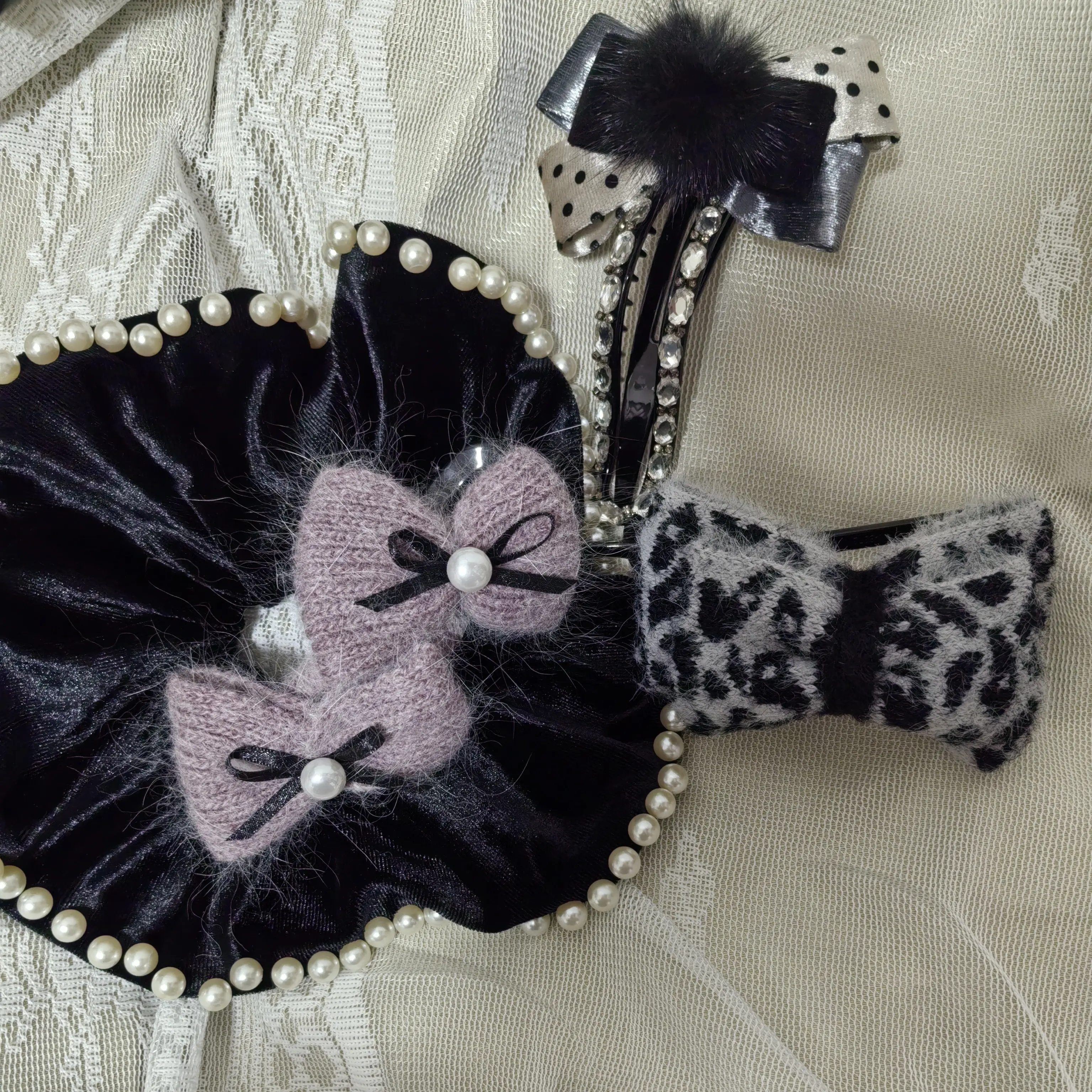 101·200【直播选款】满30飞韩式发夹 发圈