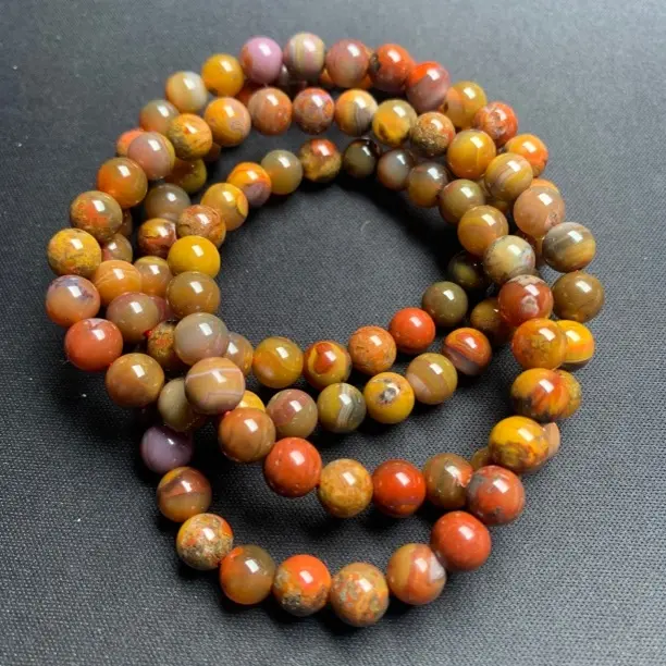 河北宣化战国红玛瑙