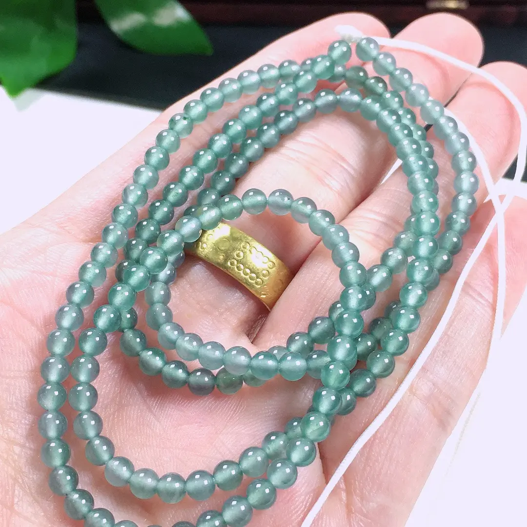 蓝水冰蓝小米珠3-4mm圆珠多圈手链百搭冰种项链