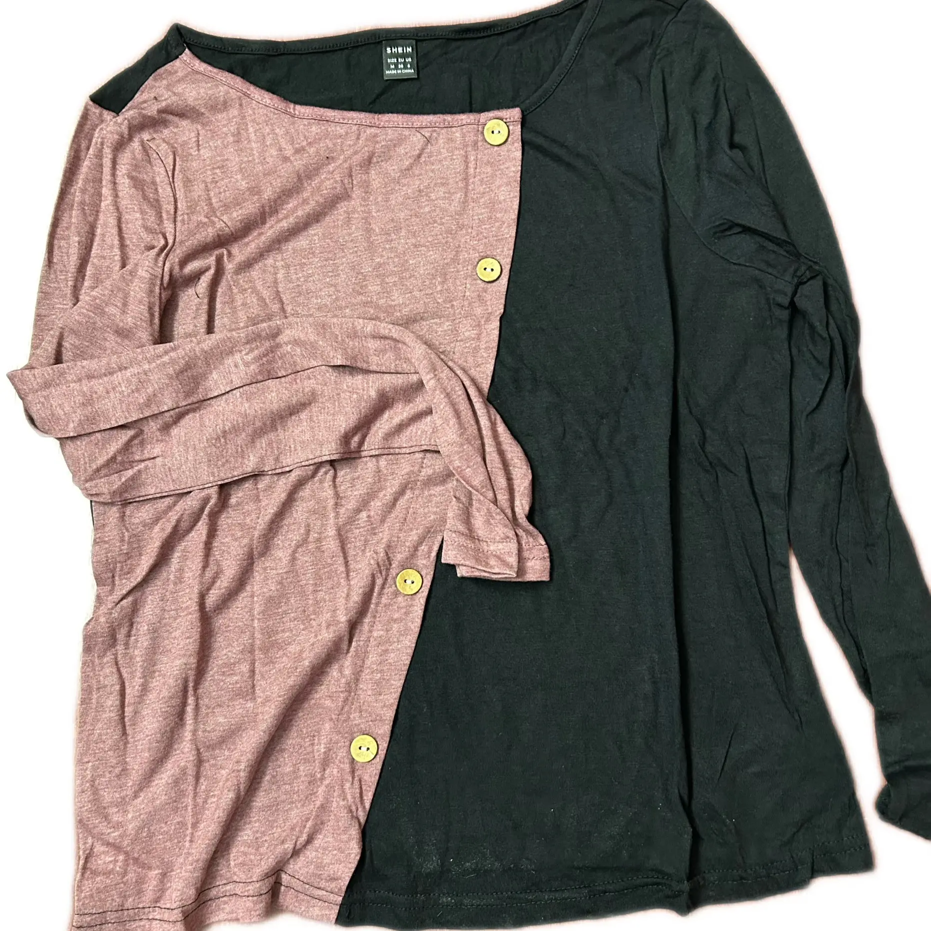 璐璐福利拼接打底衫