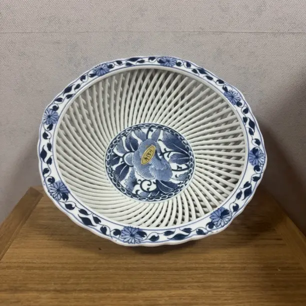 青花釉下彩瓷器镂空沥水盆水果盆