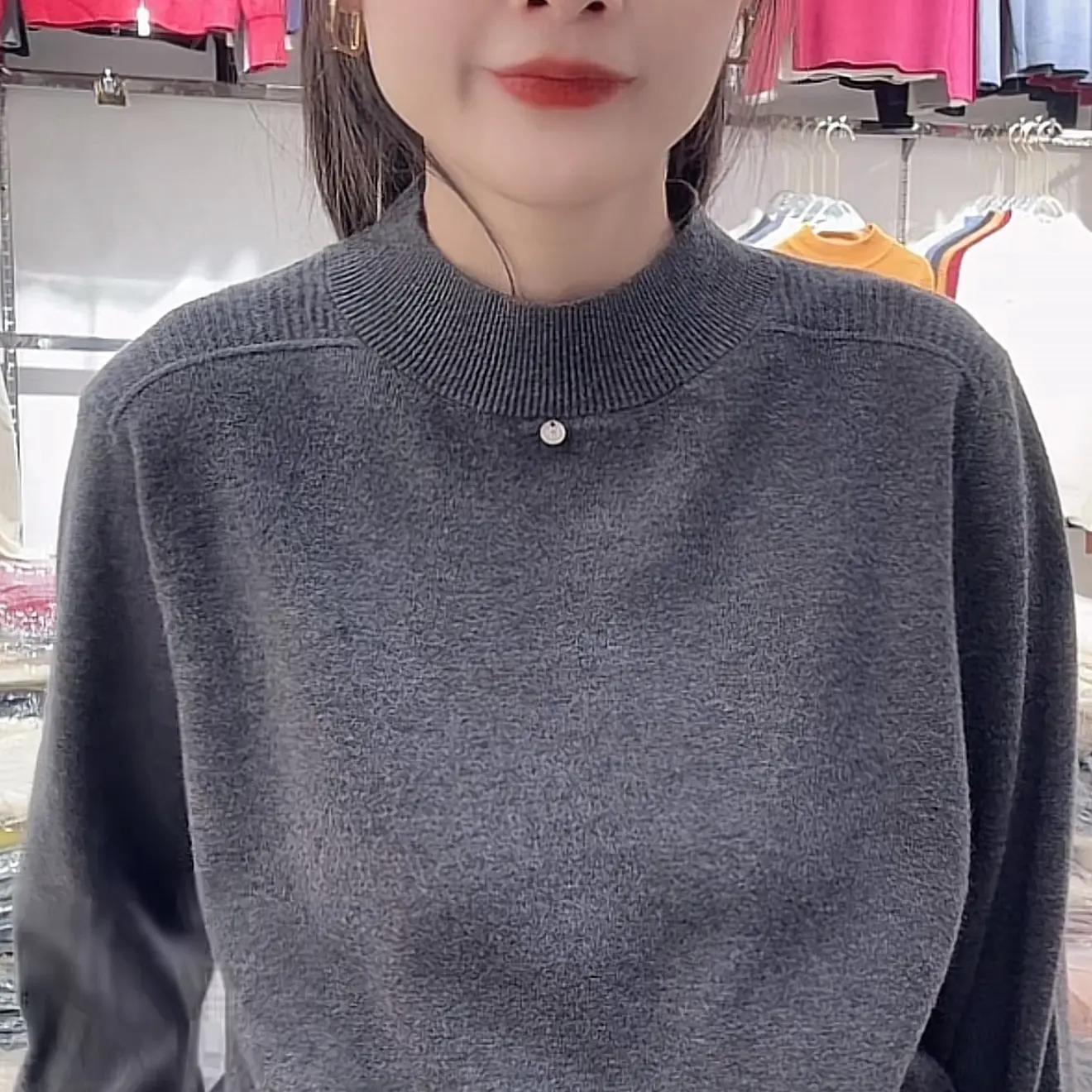 韩版圆领纯色长袖针织衫女秋冬显瘦百搭打底毛衣宽松套头毛衫