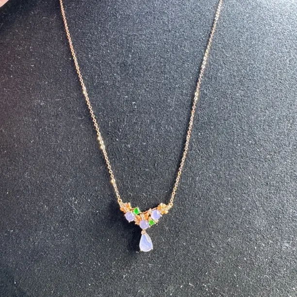 18k镶嵌冰种轻奢气质紫罗兰翡翠锁骨链