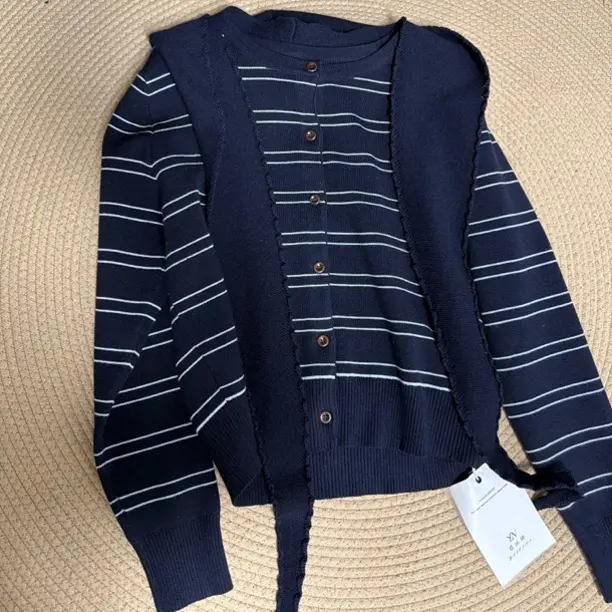 开衫款针织正肩袖长袖条纹休闲毛针织衫女