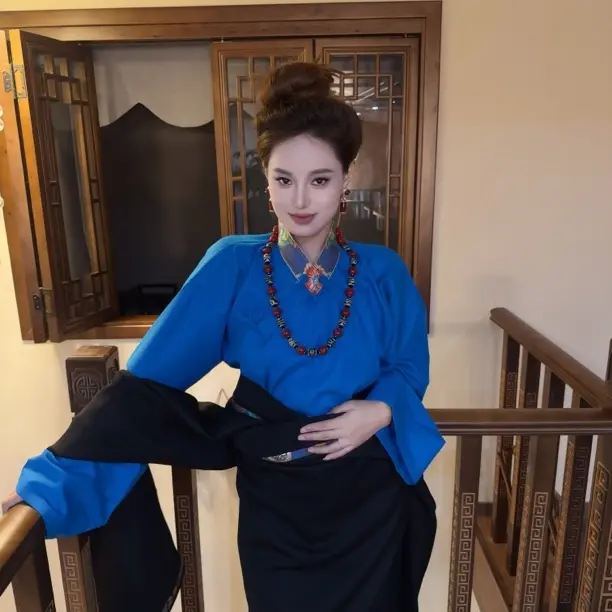 女士纯色藏式藏袍长款女士+衬衫