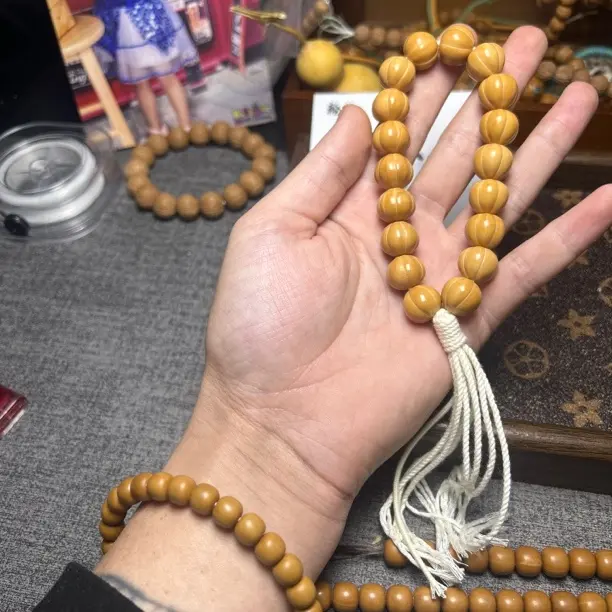 毕业级二级全品猴头泡芙南瓜手持，