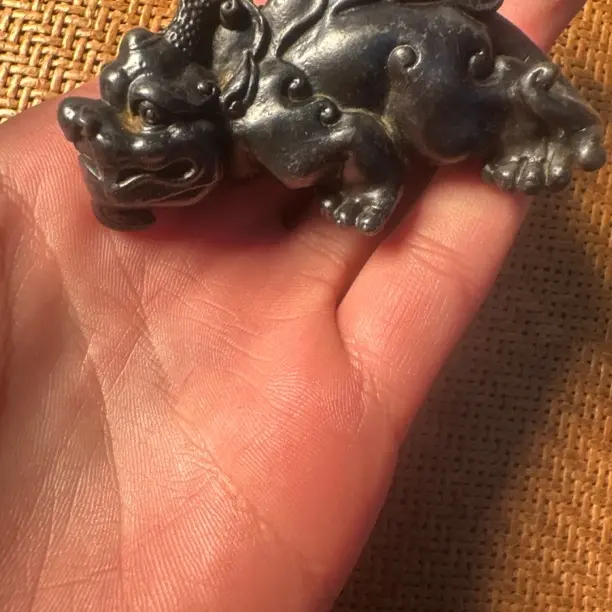 天铁陨铁貔貅霸王貅小摆件手把件