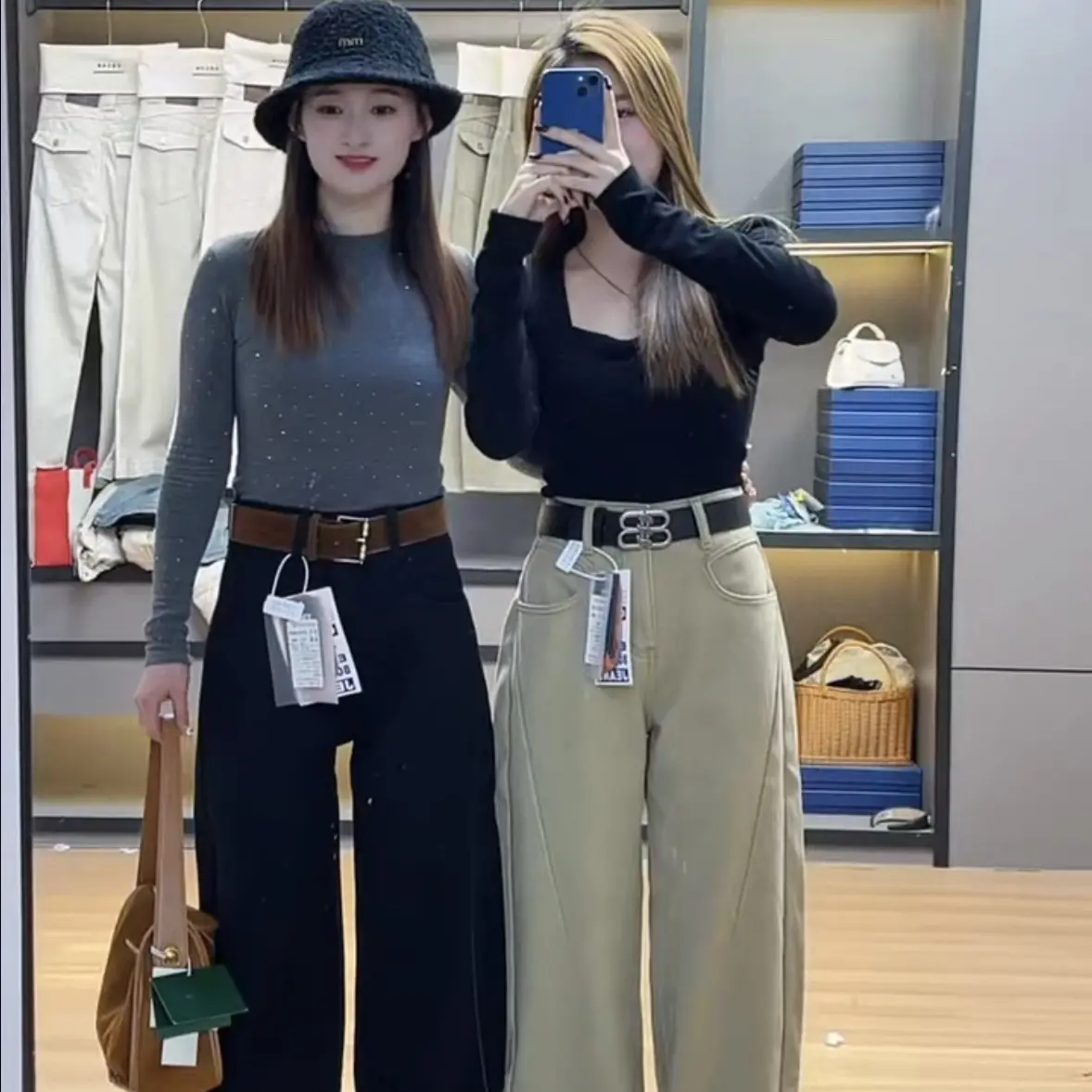 【现货-原创设计】加绒阔腿弯刀直筒牛仔裤女冬季显瘦百