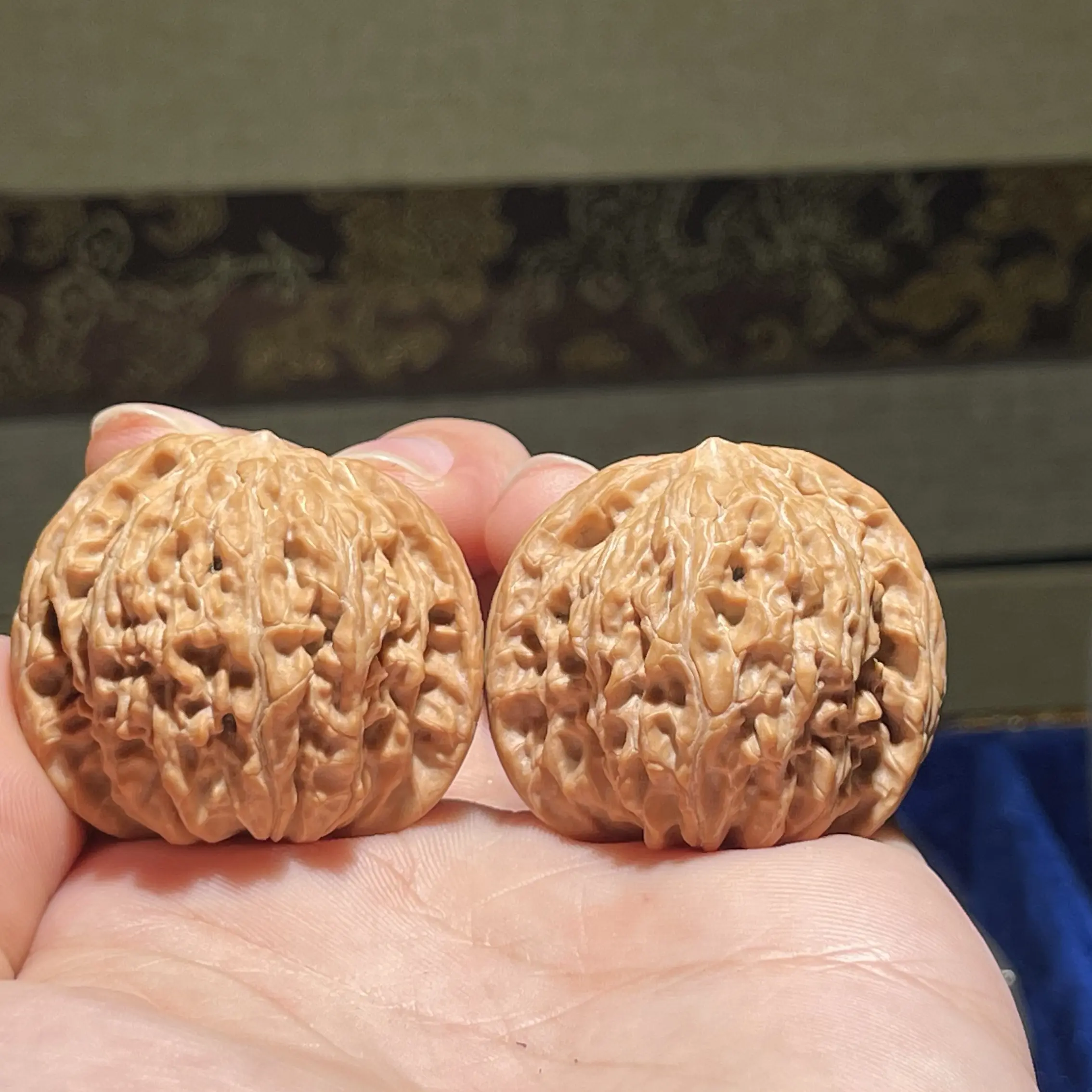 怀柔山地磨盘文玩核桃