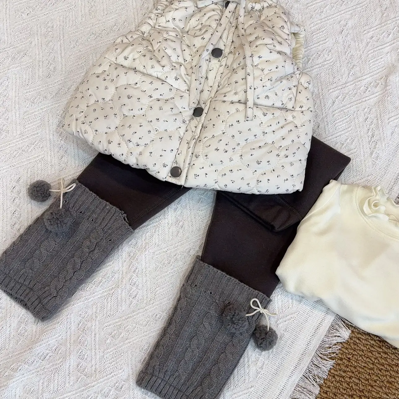 秋冬加厚夹棉女童马甲洋气保暖