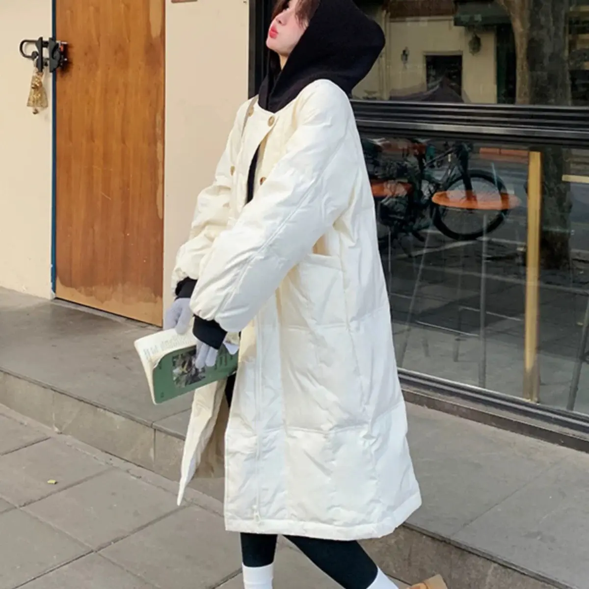 米白色轻薄针织披肩中长款女冬季新款