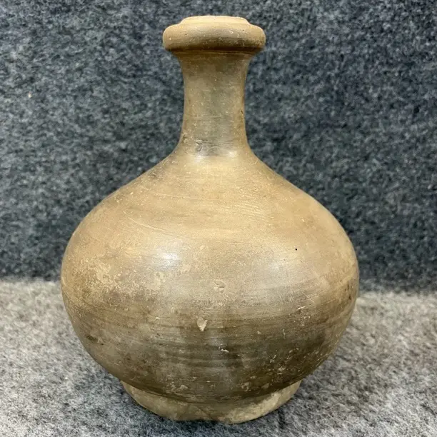 复古风格手工陶瓷罐子摆件增添家居艺术氛围