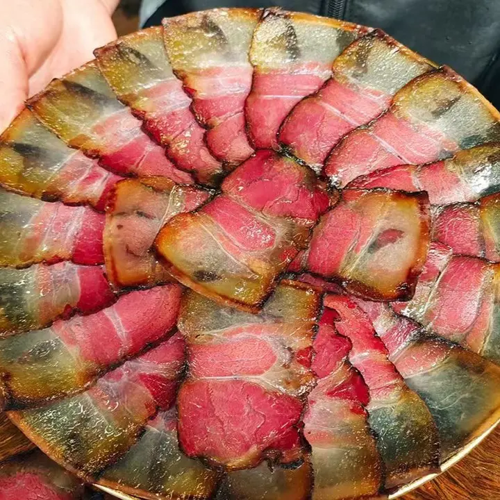 重庆土猪农家手工烟熏腊肉精选五花肉