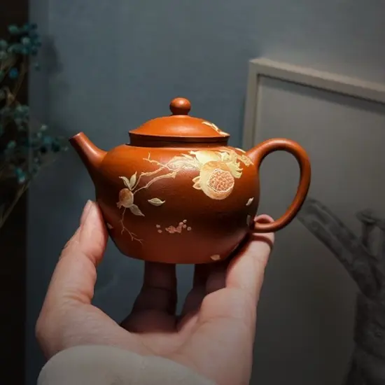石榴笠帽壶·黄龙山生砂朱泥·150cc全手工