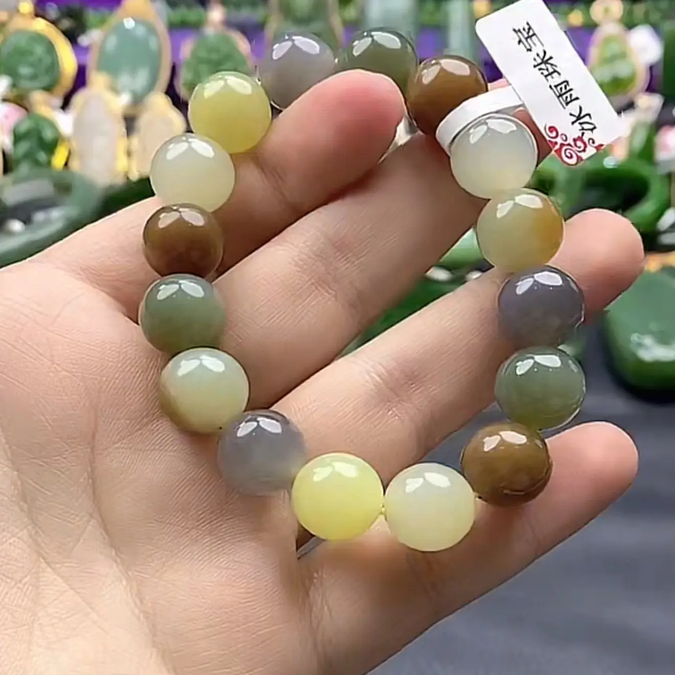 和田玉多宝卡12mm圆珠手串